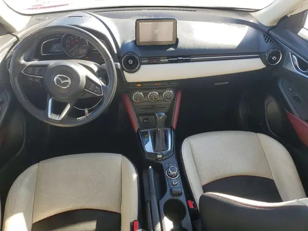 JM1DKDD79J0311681 2018 MAZDA CX-3 - Image 8
