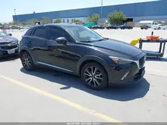 JM1DKDD79J0329484 2018 MAZDA CX-3