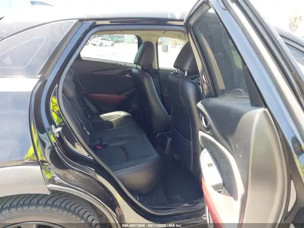 JM1DKDD79J0329484 2018 MAZDA CX-3 - Image 8