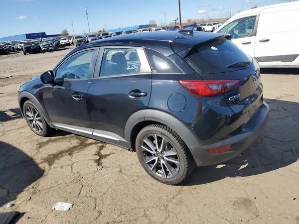 JM1DKDD7XJ0321765 2018 MAZDA CX-3 - Image 2