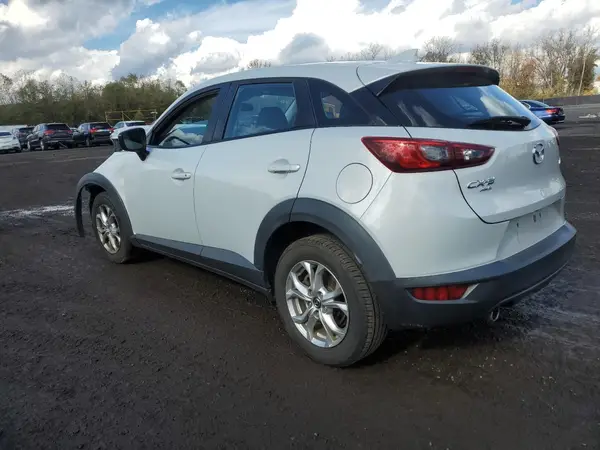 JM1DKFB70G0130931 2016 MAZDA CX-3 - Image 2