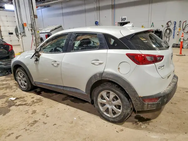 JM1DKFB70K1455243 2019 MAZDA CX-3 - Image 2