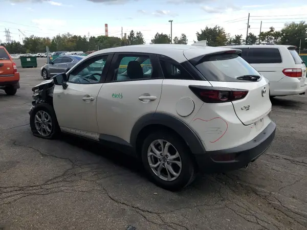 JM1DKFB70M1502158 2021 MAZDA CX-3 - Image 2