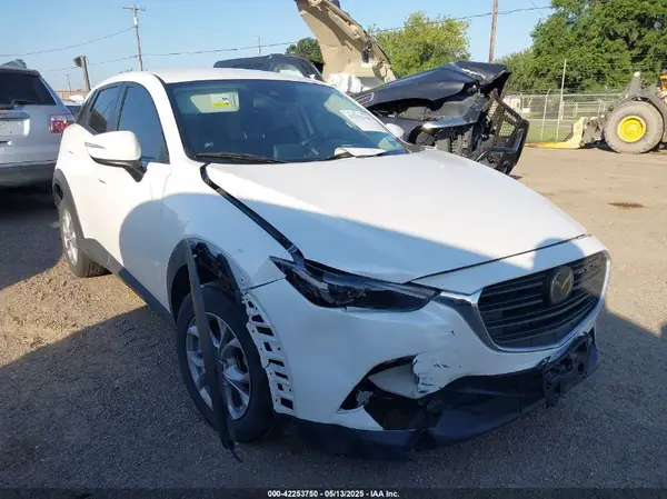 JM1DKFB70M1516397 2021 MAZDA CX-3 - Image 1