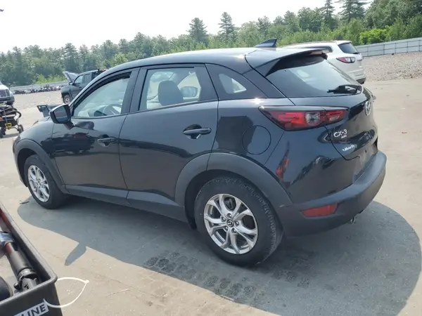 JM1DKFB71M1506445 2021 MAZDA CX-3 - Image 2