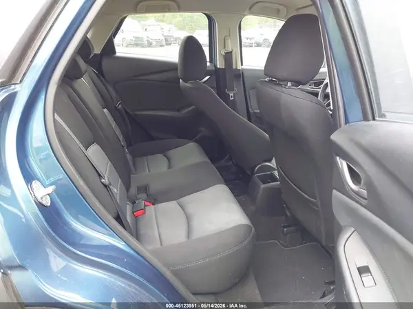 JM1DKFB72J0316462 2018 MAZDA CX-3 - Image 8