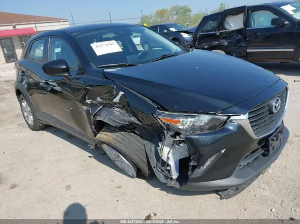 JM1DKFB72J1331084 2018 MAZDA CX-3 - Image 1