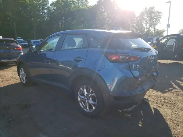 JM1DKFB72M1505966 2021 MAZDA CX-3 - Image 2