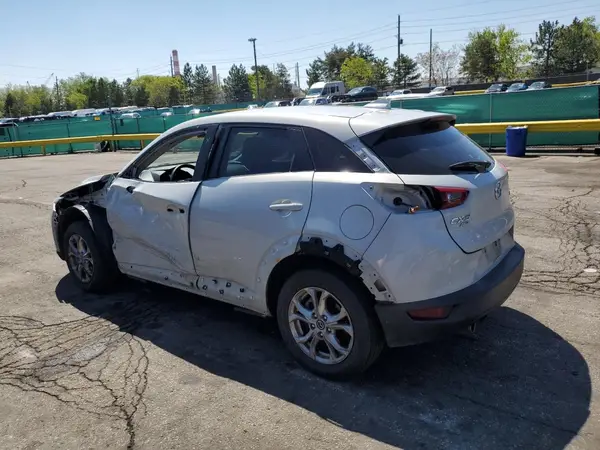 JM1DKFB74J0328404 2018 MAZDA CX-3 - Image 2