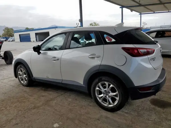 JM1DKFB74K0430352 2019 MAZDA CX-3 - Image 2