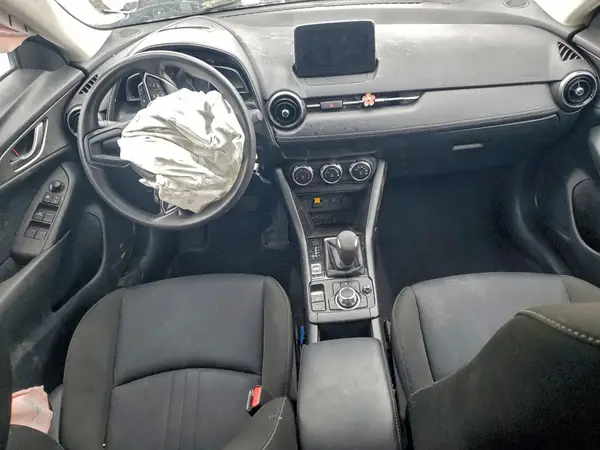 JM1DKFB75L1473996 2020 MAZDA CX-3 - Image 8
