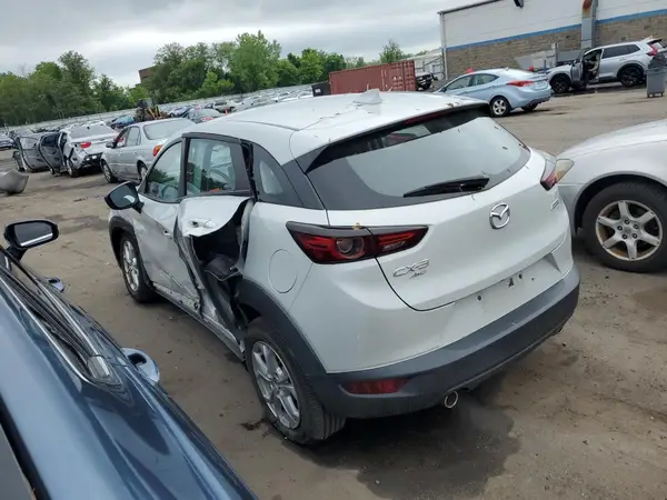 JM1DKFB75L1474078 2020 MAZDA CX-3 - Image 2