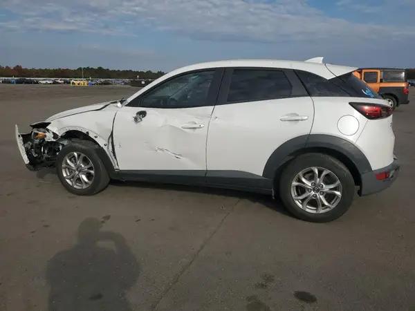 JM1DKFB76K1445817 2019 MAZDA CX-3 - Image 2