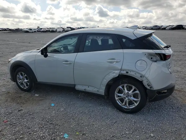 JM1DKFB76L1470766 2020 MAZDA CX-3 - Image 2