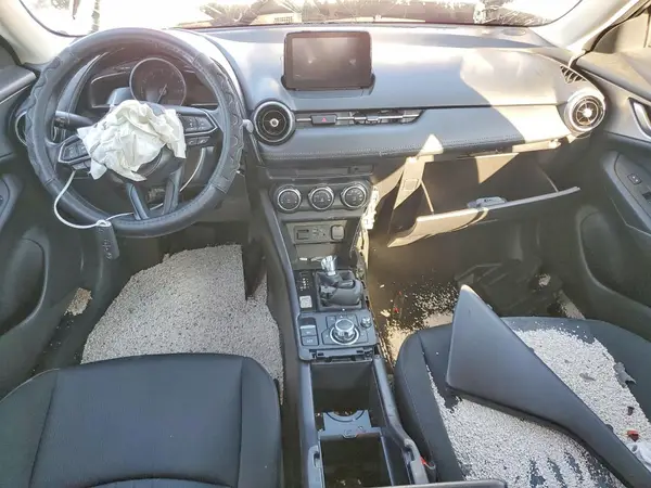 JM1DKFB76L1471576 2020 MAZDA CX-3 - Image 8