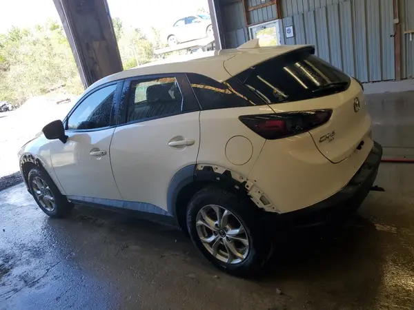 JM1DKFB76L1472176 2020 MAZDA CX-3 - Image 2