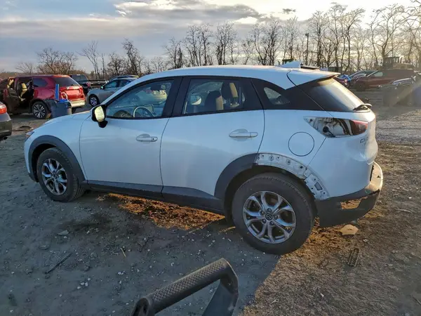JM1DKFB77G0130327 2016 MAZDA CX-3 - Image 2