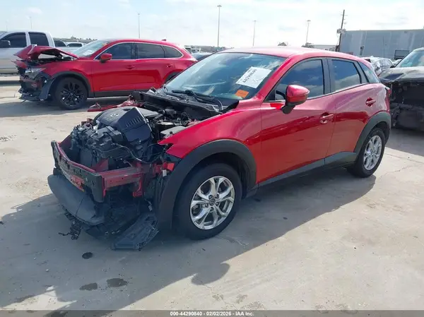 JM1DKFB77L1465415 2020 MAZDA CX-3 - Image 2