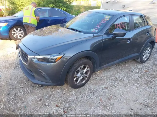 JM1DKFB77M1502139 2021 MAZDA CX-3 - Image 2