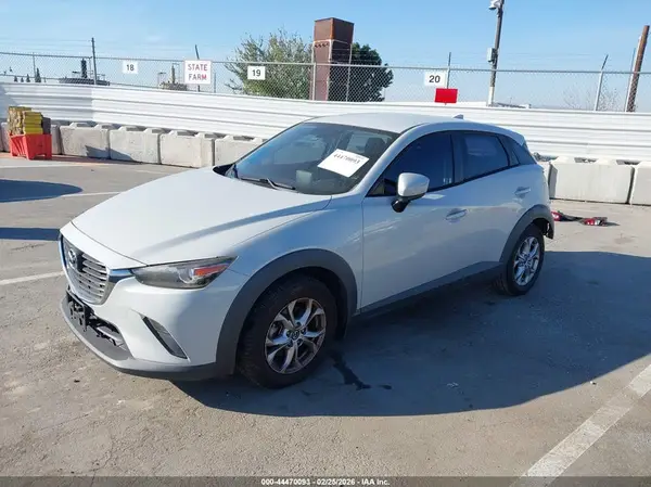 JM1DKFB78G0127050 2016 MAZDA CX-3 - Image 2