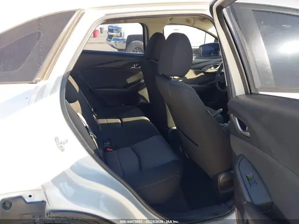 JM1DKFB78G0127050 2016 MAZDA CX-3 - Image 8