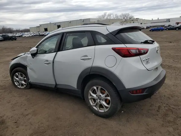 JM1DKFB78G0130563 2016 MAZDA CX-3 - Image 2
