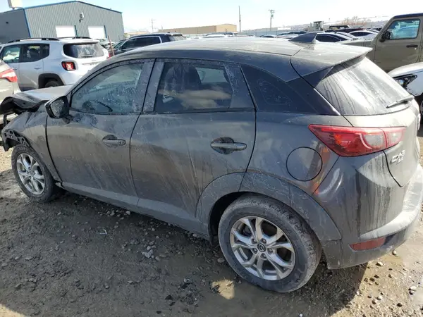 JM1DKFB78J0310746 2018 MAZDA CX-3 - Image 2