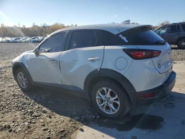 JM1DKFB78K0439894 2019 MAZDA CX-3 - Image 2
