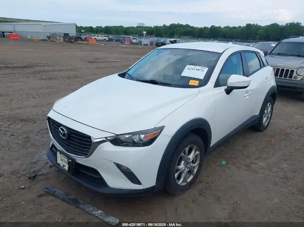 JM1DKFB79H0155375 2017 MAZDA CX-3 - Image 2