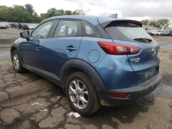 JM1DKFB79J0307483 2018 MAZDA CX-3 - Image 2