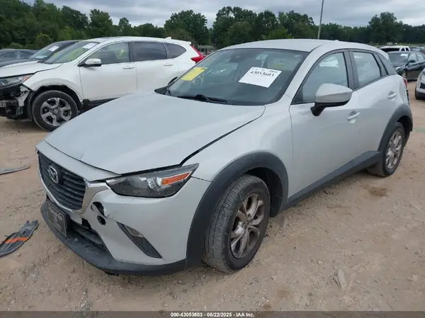 JM1DKFB79J0316605 2018 MAZDA CX-3 - Image 2
