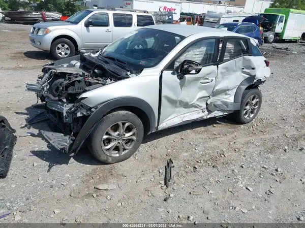 JM1DKFB79L1469711 2020 MAZDA CX-3 - Image 2