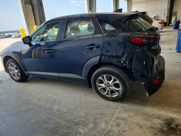 JM1DKFB79L1471412 2020 MAZDA CX-3 - Image 2