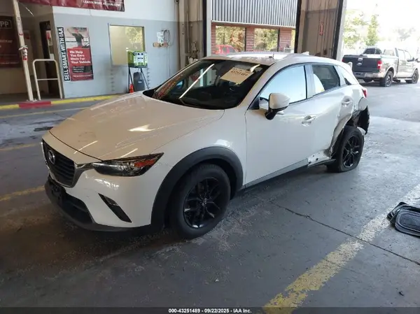 JM1DKFB7XH0167230 2017 MAZDA CX-3 - Image 2