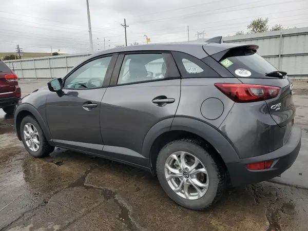 JM1DKFB7XJ0305029 2018 MAZDA CX-3 - Image 2