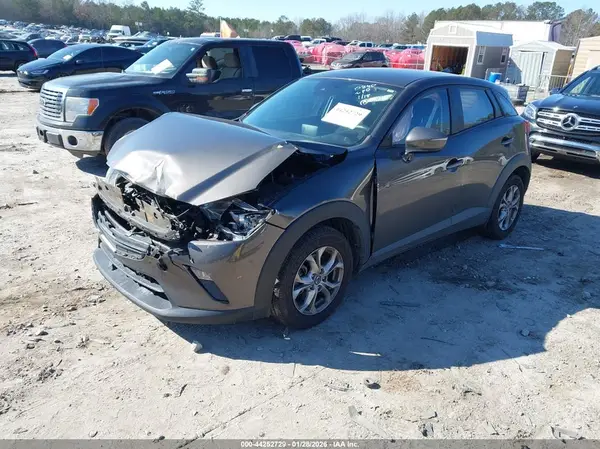 JM1DKFB7XK1460840 2019 MAZDA CX-3 - Image 2