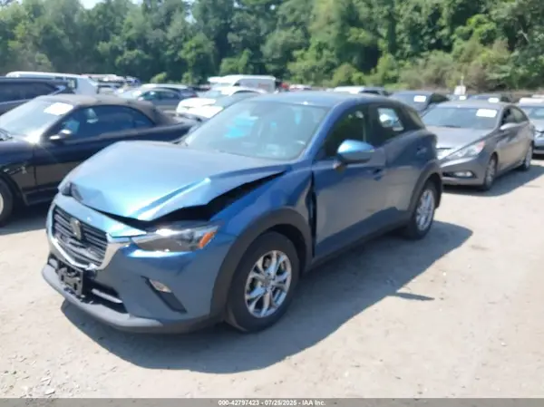 JM1DKFB7XM1515256 2021 MAZDA CX-3 - Image 2