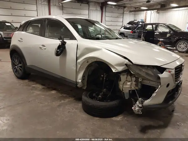 JM1DKFC70J0305748 2018 MAZDA CX-3 - Image 1