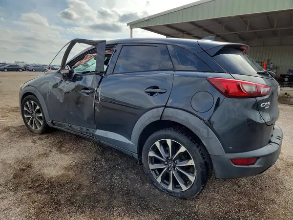 JM1DKFC70K0404765 2019 MAZDA CX-3 - Image 2