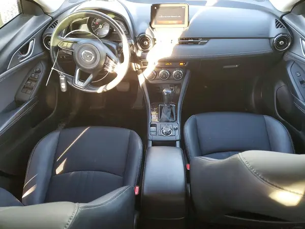 JM1DKFC70K0418410 2019 MAZDA CX-3 - Image 8