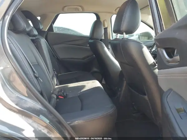 JM1DKFC70K0445901 2019 MAZDA CX-3 - Image 8