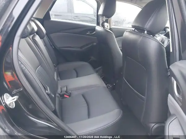 JM1DKFC70M1505303 2021 MAZDA CX-3 - Image 8