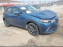 JM1DKFC71J0307833 2018 MAZDA CX-3