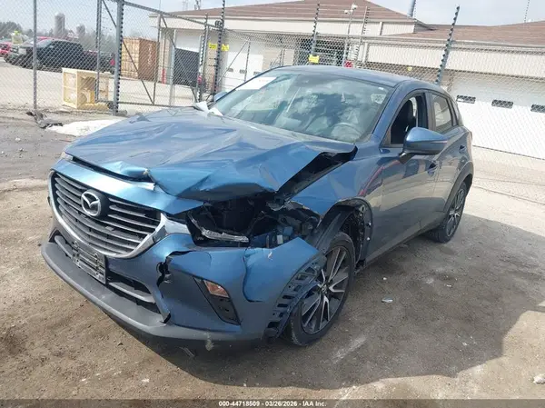 JM1DKFC71J0307833 2018 MAZDA CX-3 - Image 2