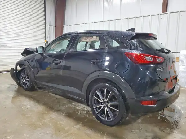 JM1DKFC71J0311218 2018 MAZDA CX-3 - Image 2