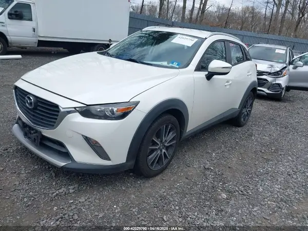 JM1DKFC71J0315074 2018 MAZDA CX-3 - Image 2