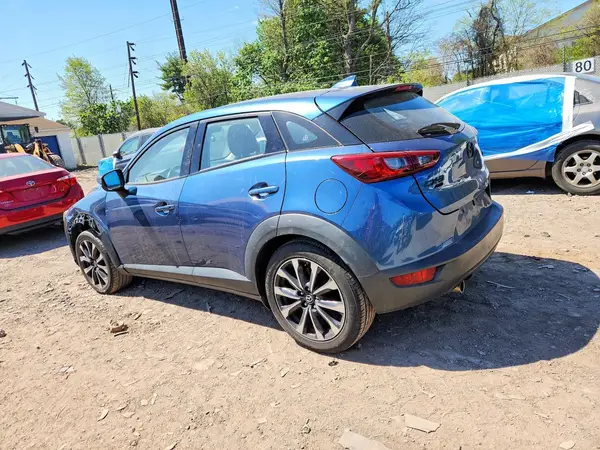 JM1DKFC71K0403186 2019 MAZDA CX-3 - Image 2