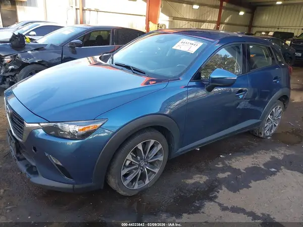JM1DKFC71K1461213 2019 MAZDA CX-3 - Image 2