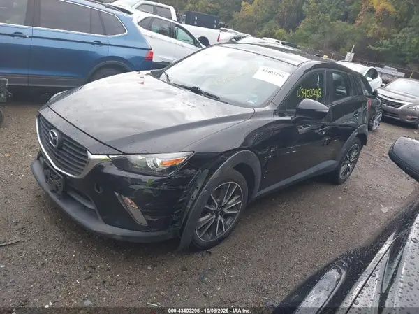 JM1DKFC72H0141591 2017 MAZDA CX-3 - Image 2