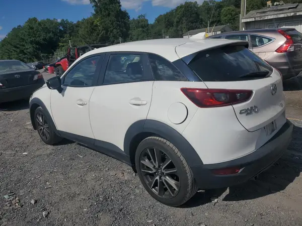 JM1DKFC72H0149657 2017 MAZDA CX-3 - Image 2
